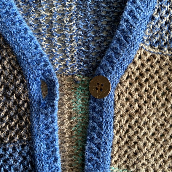 Multi Color Knit Cardigan - Picture 4 of 7
